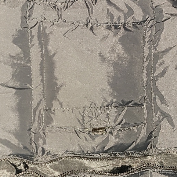 Brooklyn XPress. Down Puffer Vest.  Never-worn.  Premium Quality size L - Picture 5 of 15